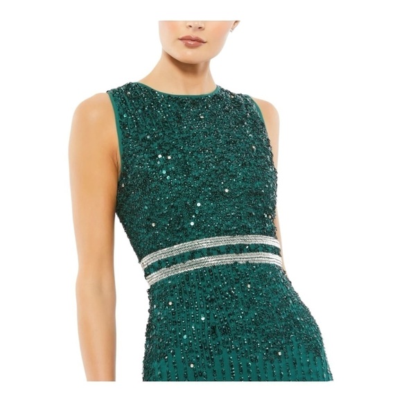 Mac Duggal Sleeveless High Neck Beaded Midi Sheath Dress in Emerald NWT - Picture 3 of 9